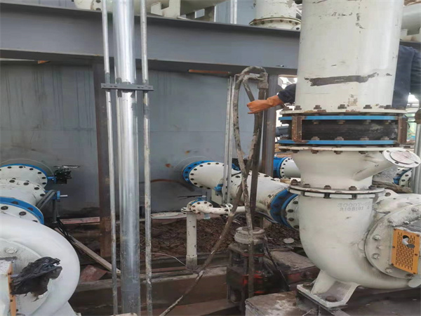 镇巴设备基础沉降下沉注浆加固增加荷载